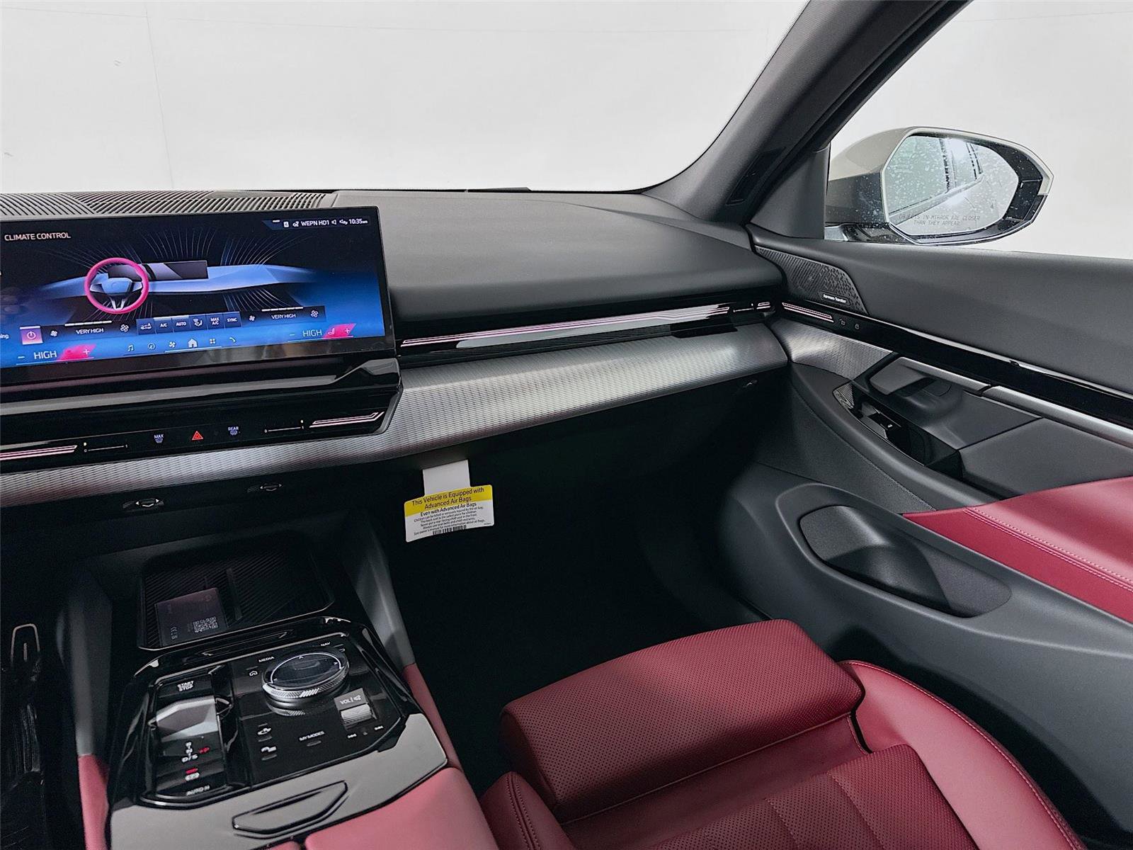 New 2026 BMW 530i xDrive w/ M Sport Package image 25