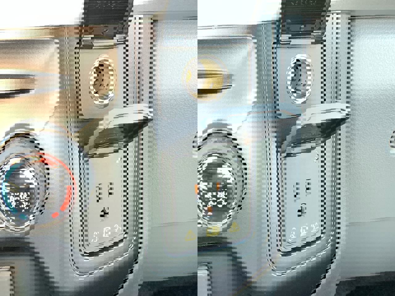 New 2026 Ford F250 XL w/ XL Chrome Package image 24