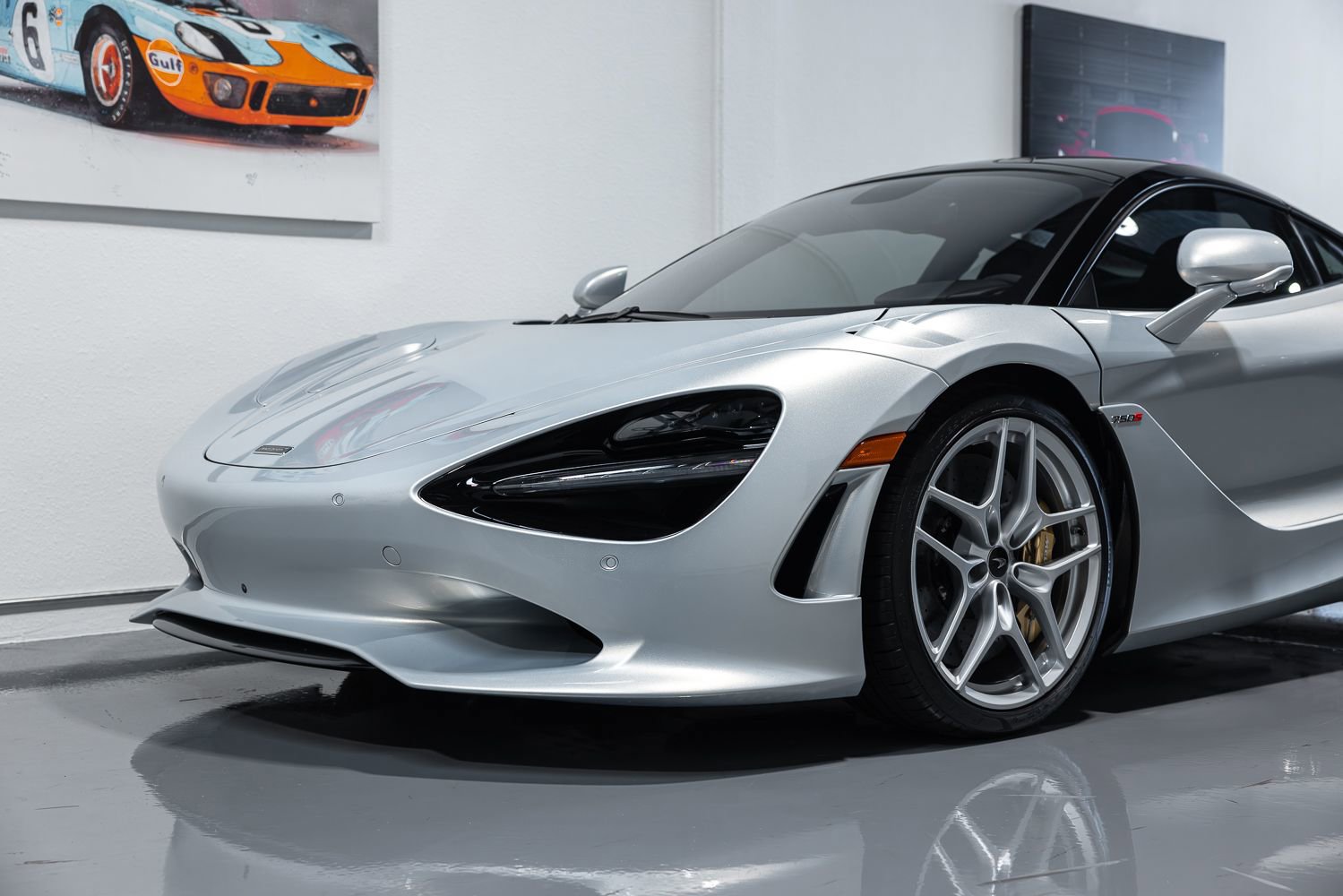 Used 2024 McLaren 750S image 4