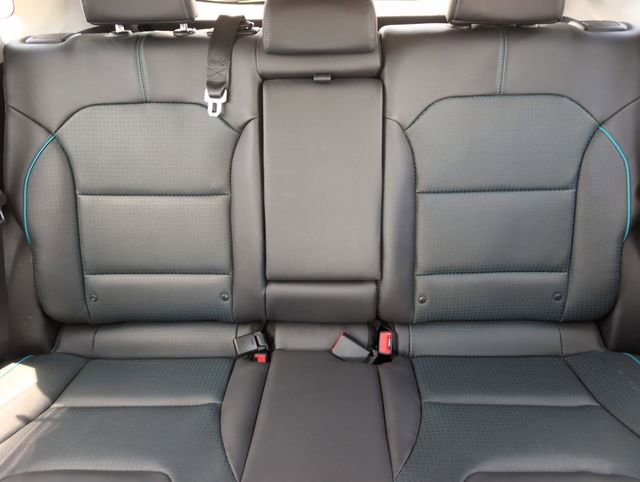 Used 2022 Kia Niro EX Premium FWD image 26