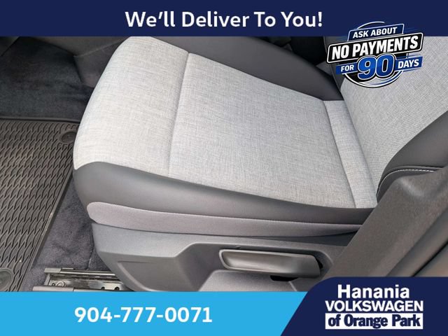 Used 2025 Volkswagen ID.4 Pro RWD image 21