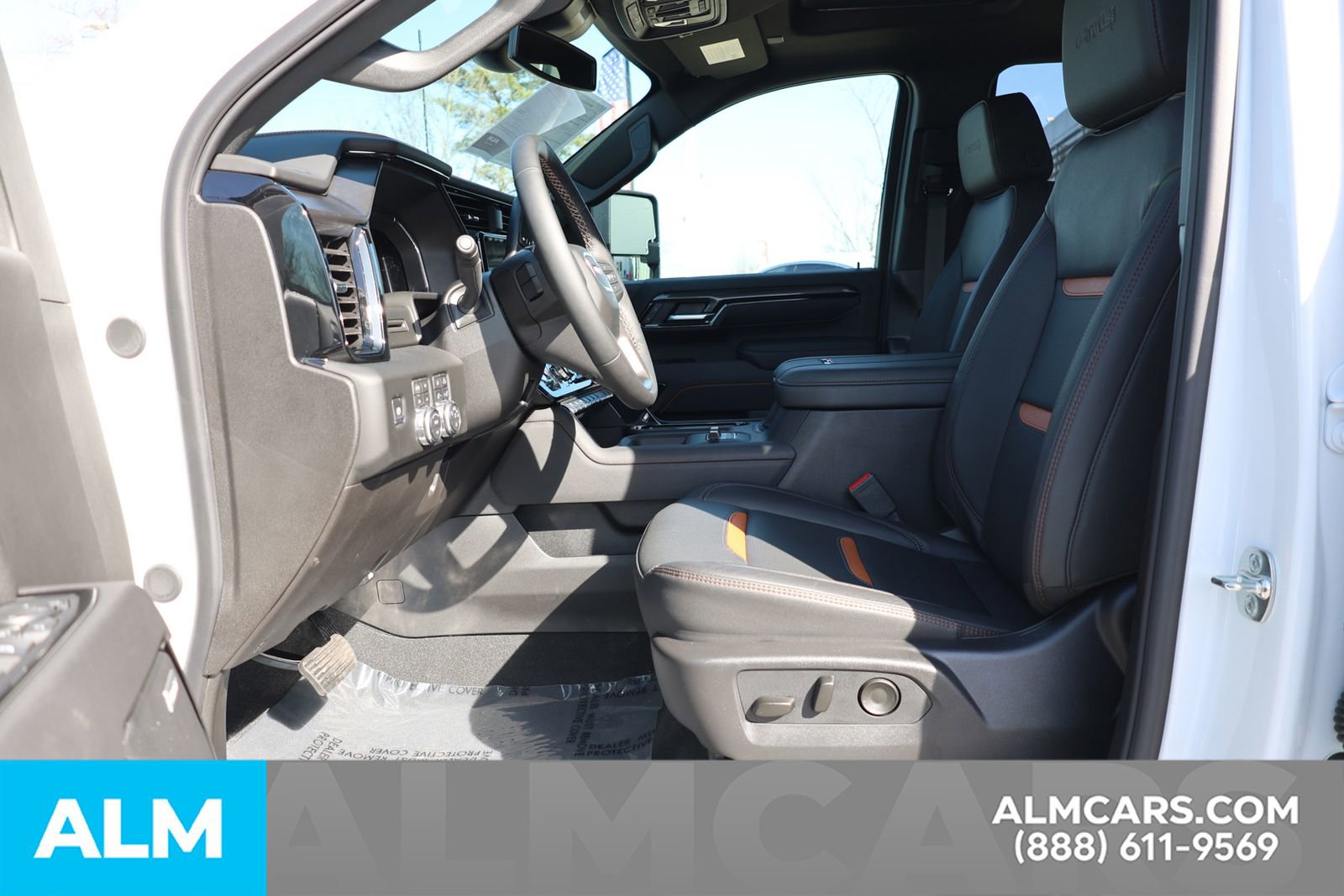 Used 2026 GMC Sierra 2500 AT4 image 17