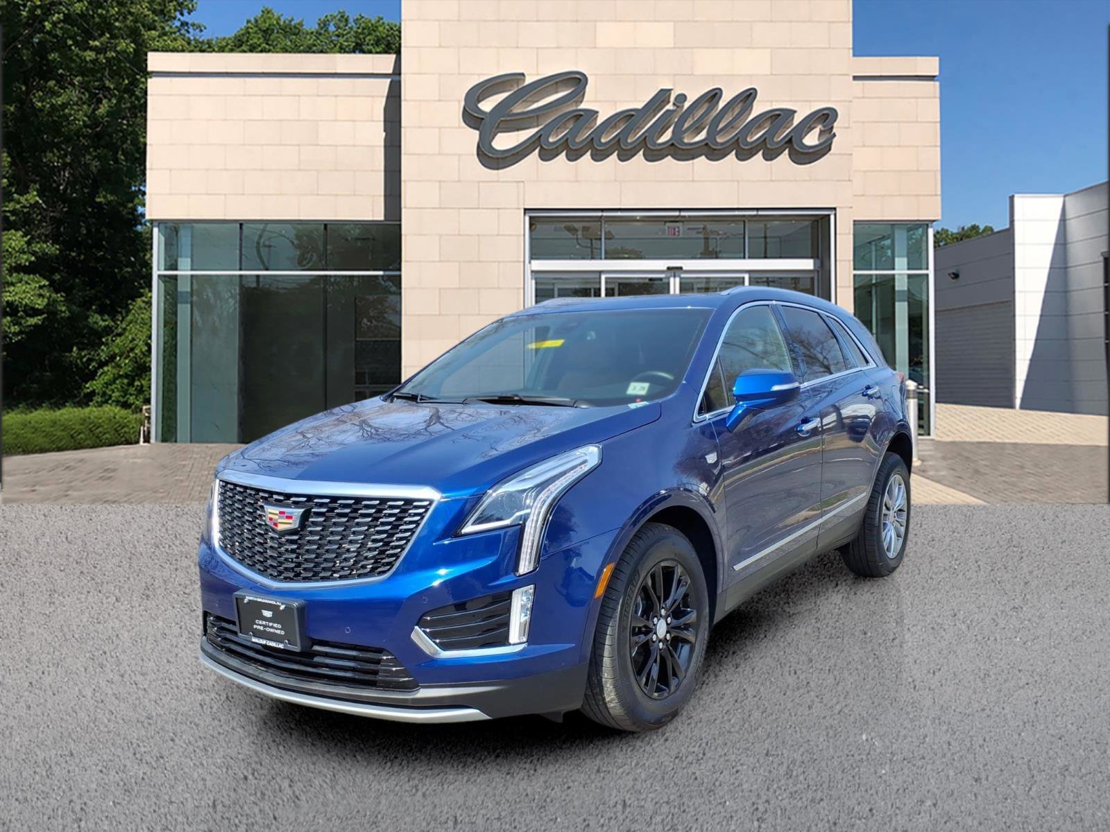 Certified 2023 Cadillac XT5 Premium Luxury AWD/4WD image 1