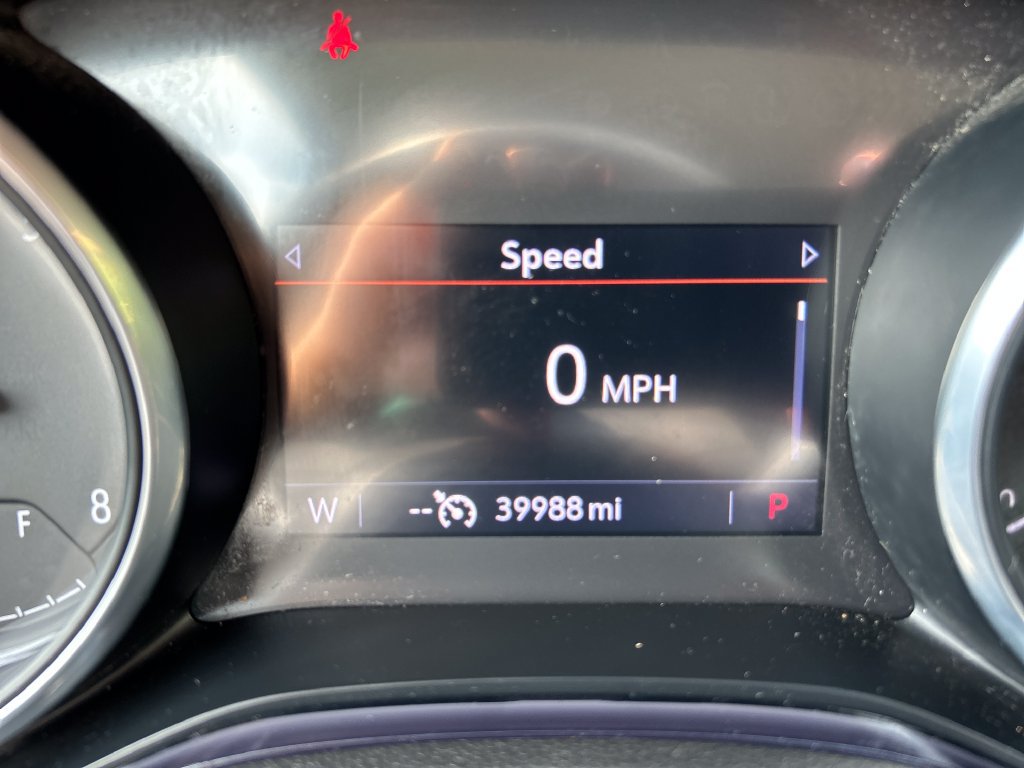 Used 2022 Buick Encore GX Preferred w/ Sport Touring Package FWD image 24