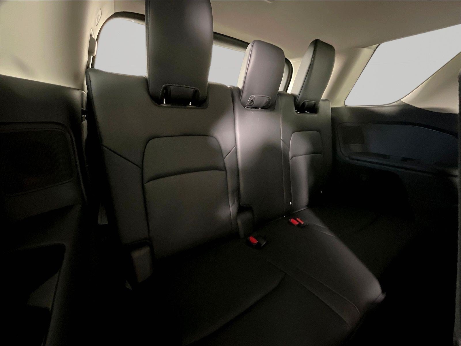 New 2026 Nissan Pathfinder Platinum AWD/4WD image 21