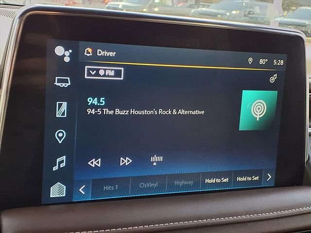 Used 2023 Chevrolet Suburban High Country image 17