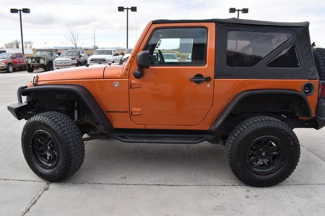 Used 2010 Jeep Wrangler Mountain image 8