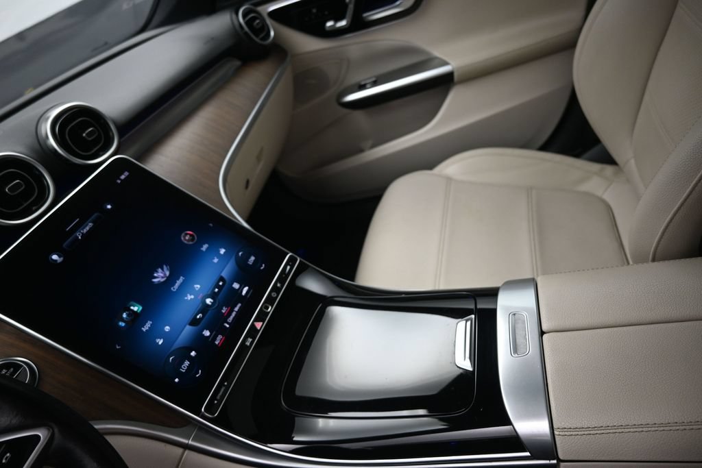 Used 2023 Mercedes-Benz C 300 4MATIC Sedan image 21