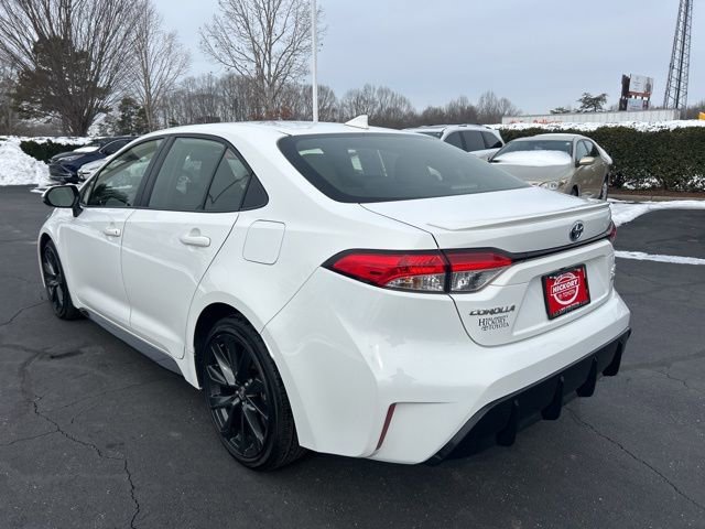 Used 2025 Toyota Corolla SE image 7