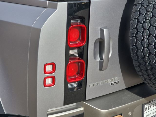 Certified 2023 Land Rover Defender 110 X-Dynamic SE image 32