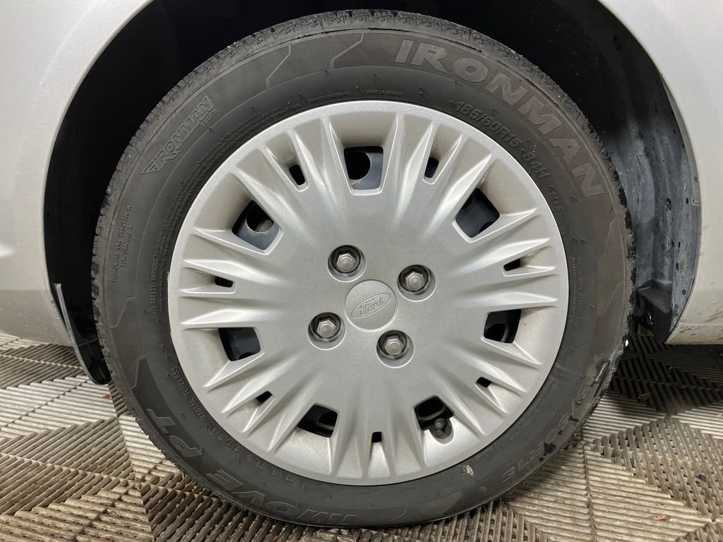 Used 2016 Ford Fiesta S image 15