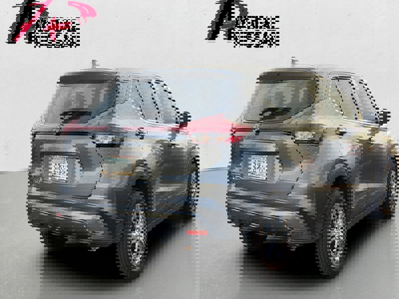 Certified 2025 Nissan Kicks Play S image 4