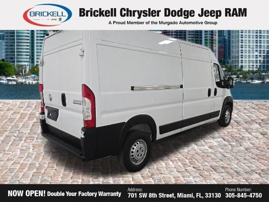 Used 2024 RAM ProMaster 2500 w/ Convenience Group FWD image 3