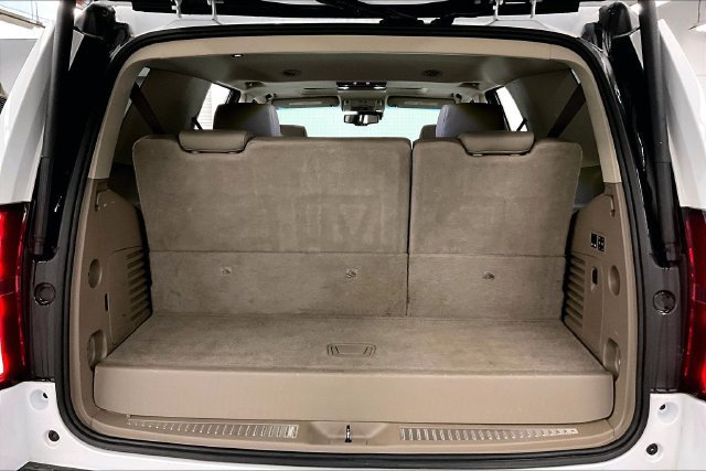 Used 2019 Chevrolet Tahoe LT w/ LT Signature Package AWD/4WD image 43