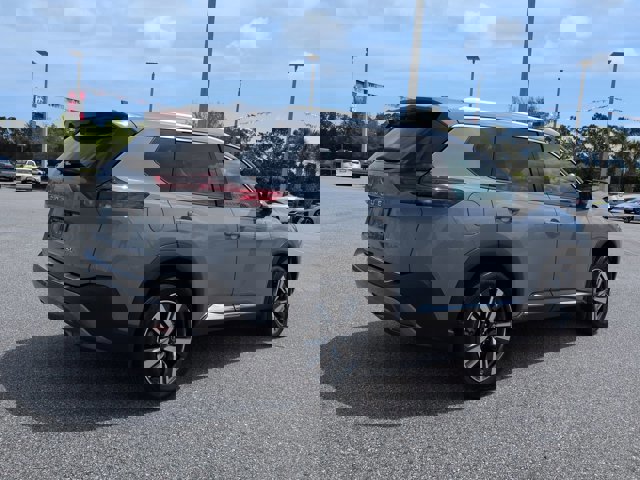 Certified 2023 Nissan Rogue SL image 4