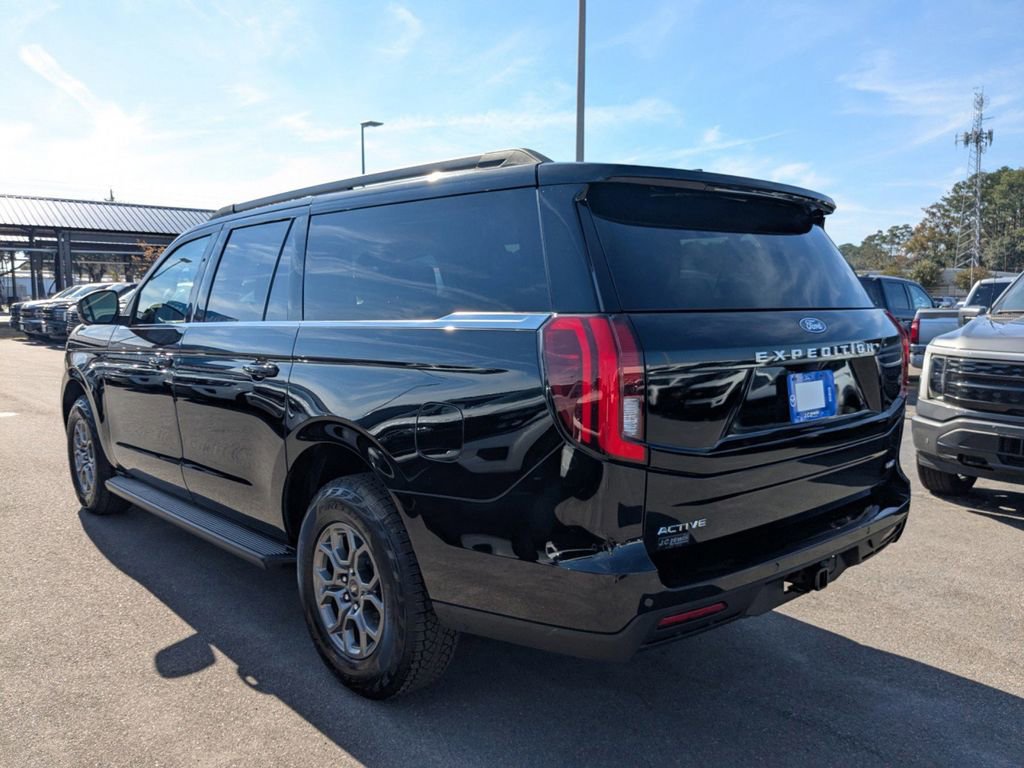 New 2025 Ford Expedition Max Active RWD image 6