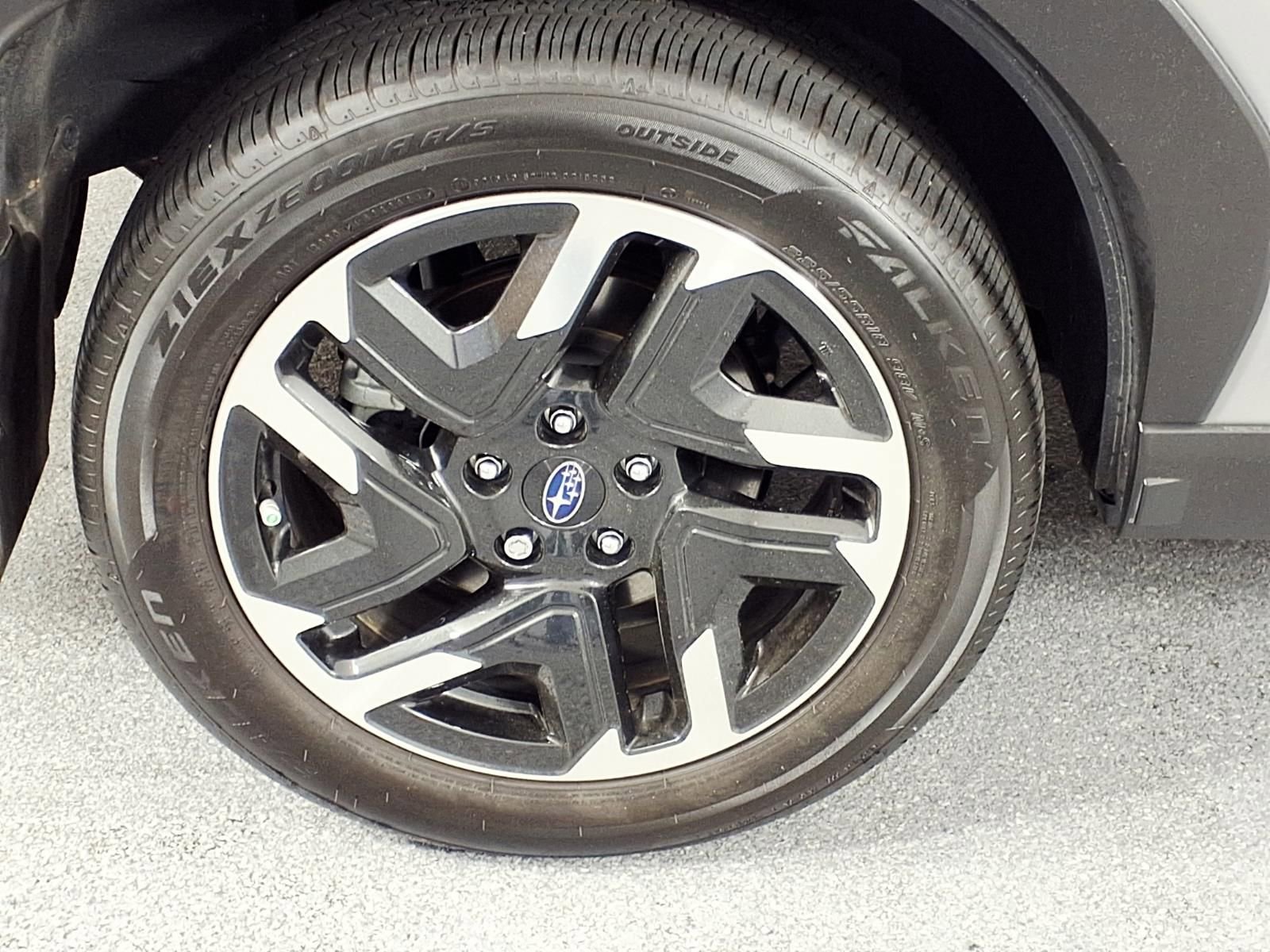 Certified 2025 Subaru Forester Limited w/ Popular Package #2 image 3