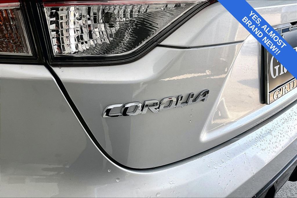 Used 2026 Toyota Corolla SE image 42
