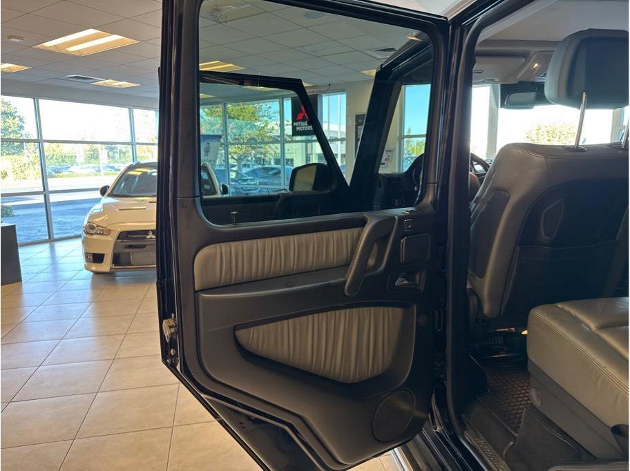Used 2013 Mercedes-Benz G 550 image 11