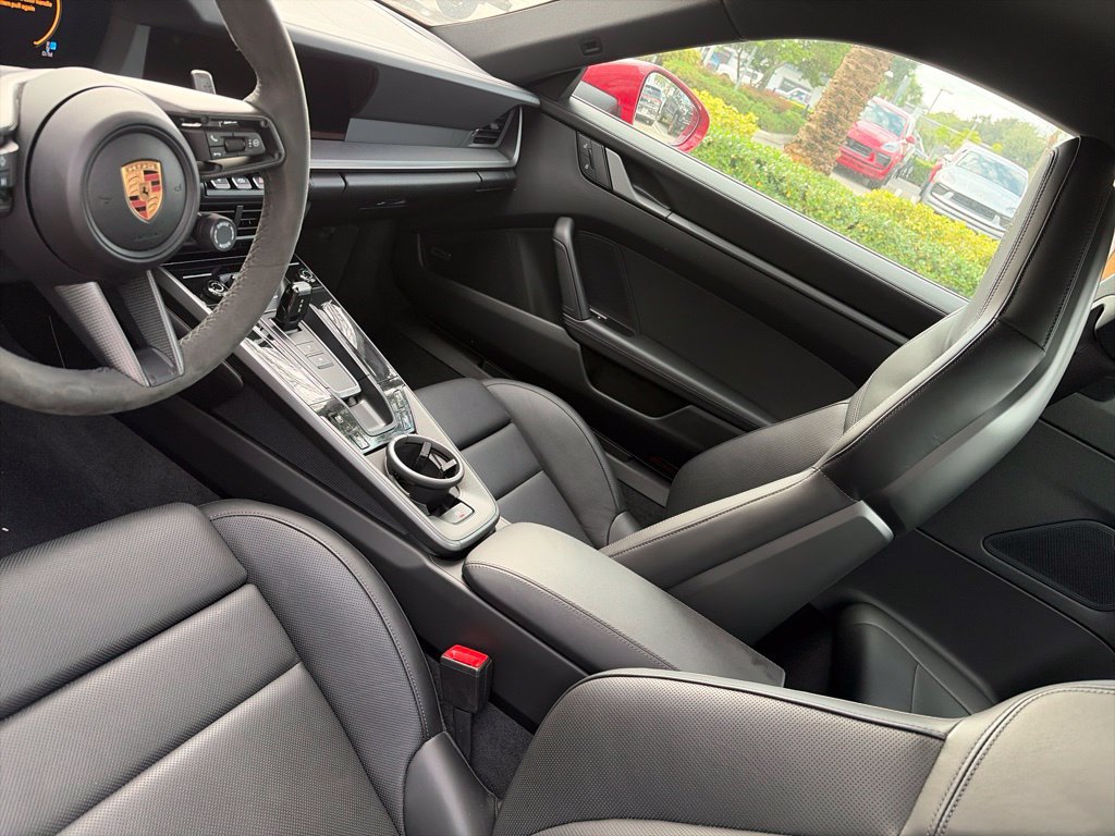 Certified 2025 Porsche 911 Carrera S RWD image 3