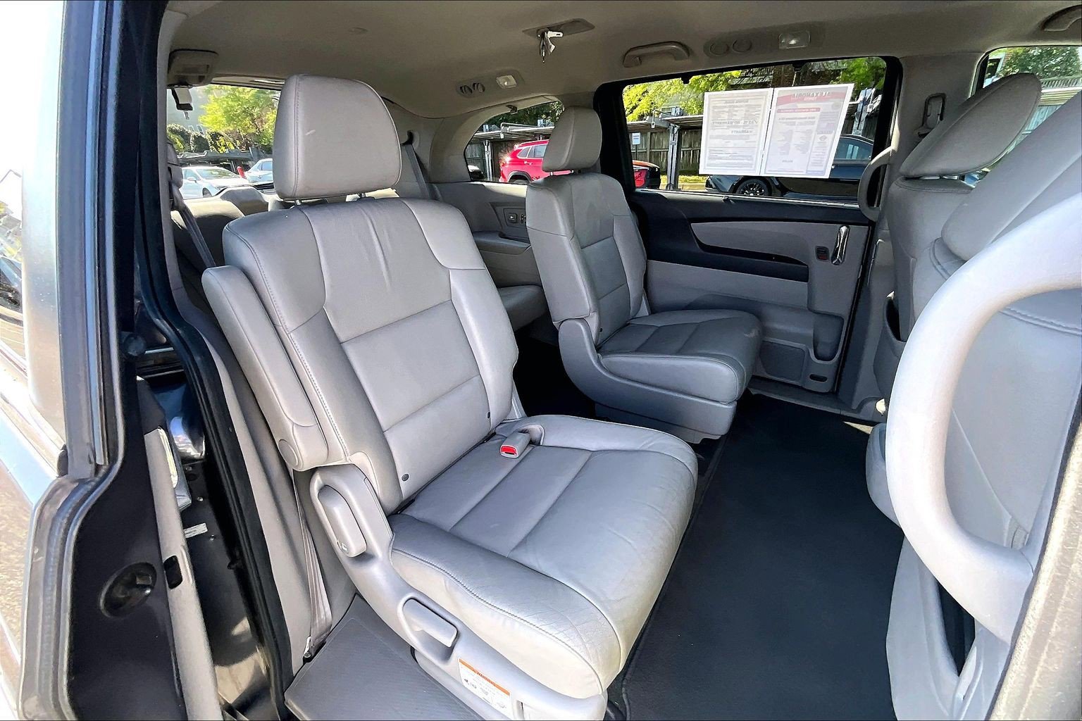 Used 2016 Honda Odyssey EX-L image 25