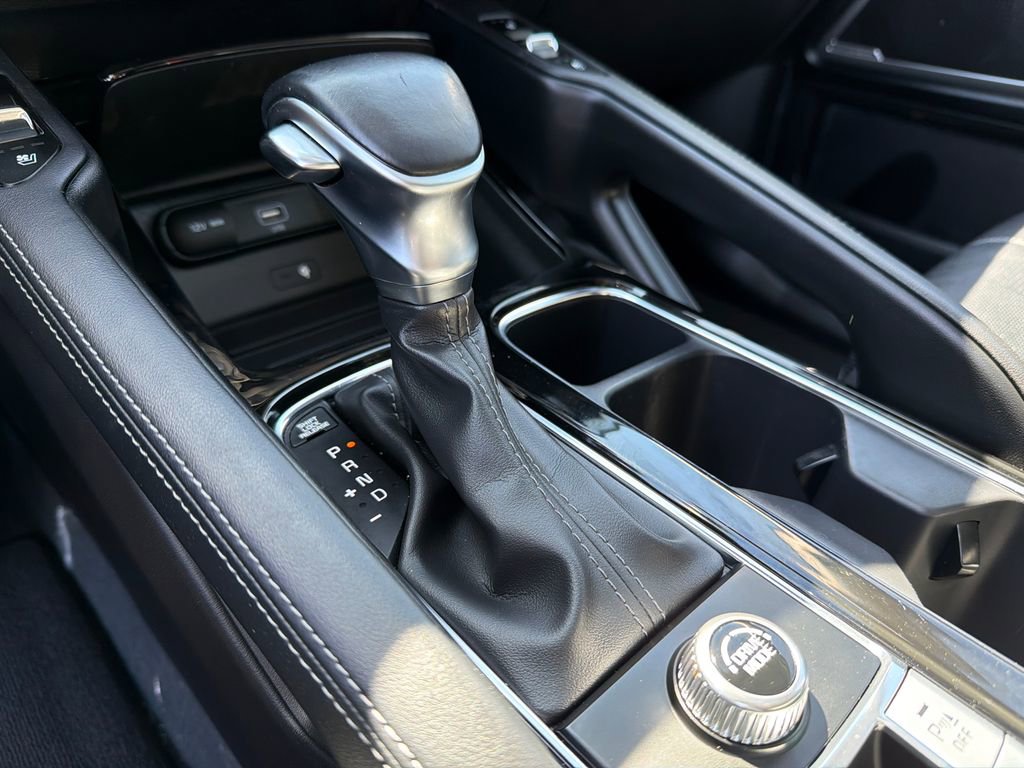 Used 2022 Kia Telluride EX image 32