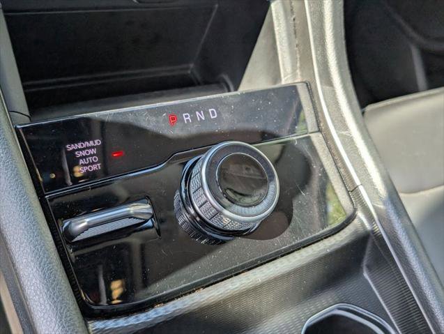 Certified 2024 Jeep Grand Cherokee Limited AWD/4WD image 25