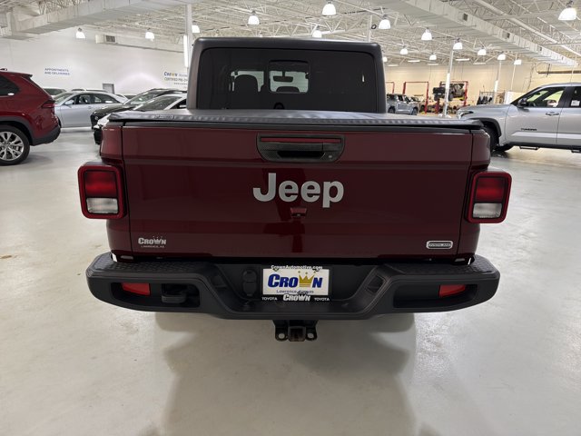 Used 2021 Jeep Gladiator Overland AWD/4WD image 7