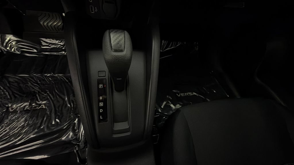 Used 2024 Nissan Versa S w/ S Plus Package FWD image 21