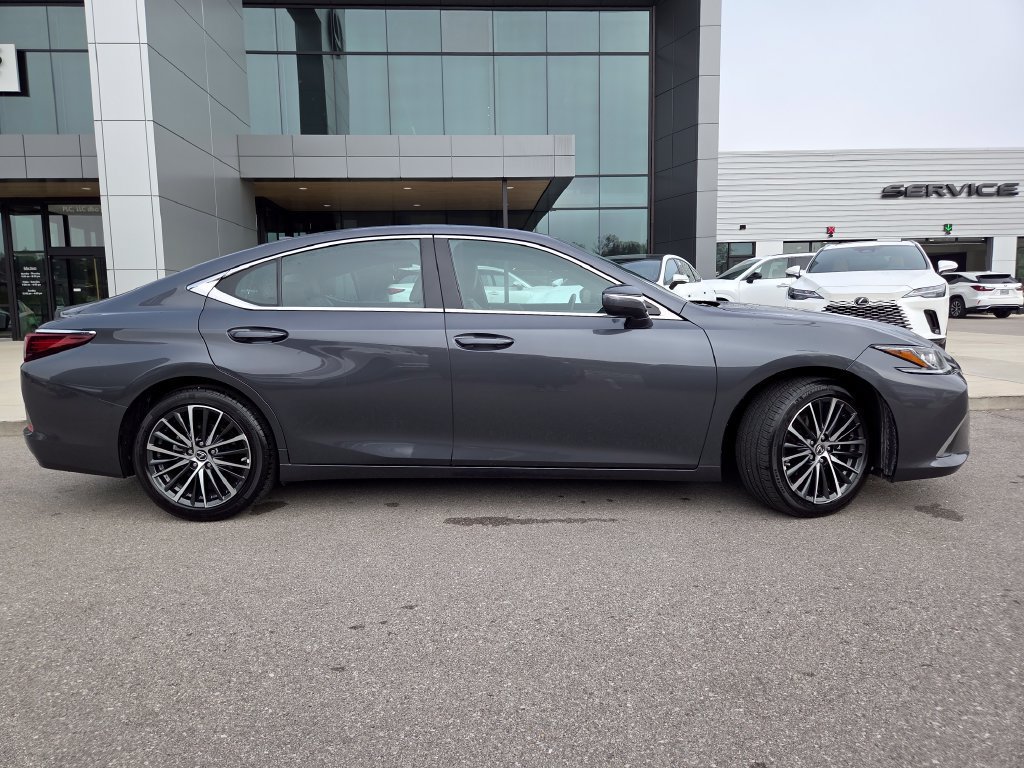 Certified 2025 Lexus ES 350 w/ Premium Package FWD image 27