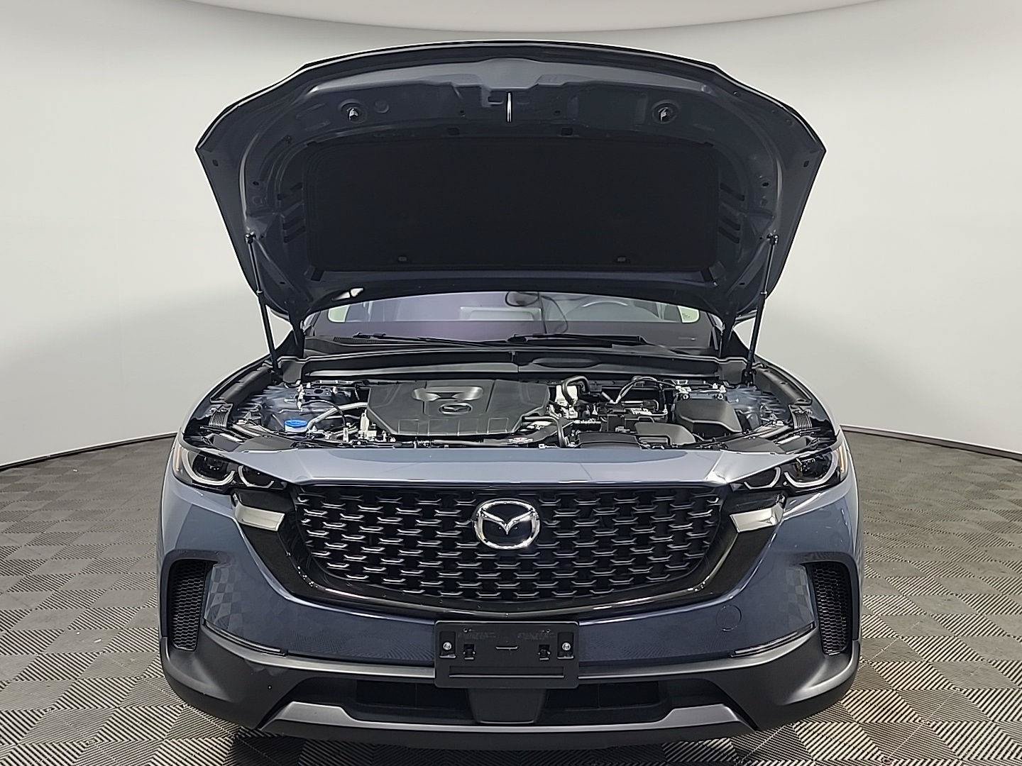 Used 2025 MAZDA CX-50 AWD 2.5 S w/ Premium Package image 14