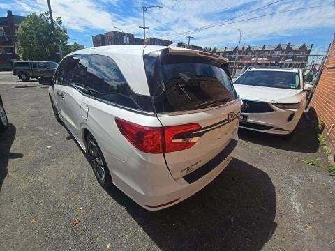 Used 2023 Honda Odyssey Elite image 4