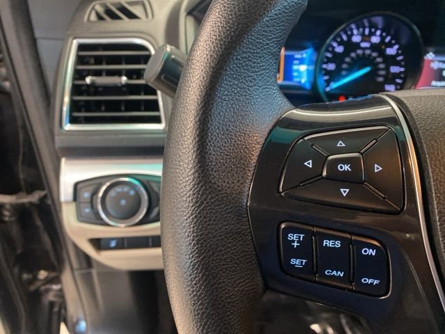 Used 2018 Ford Explorer Limited image 15
