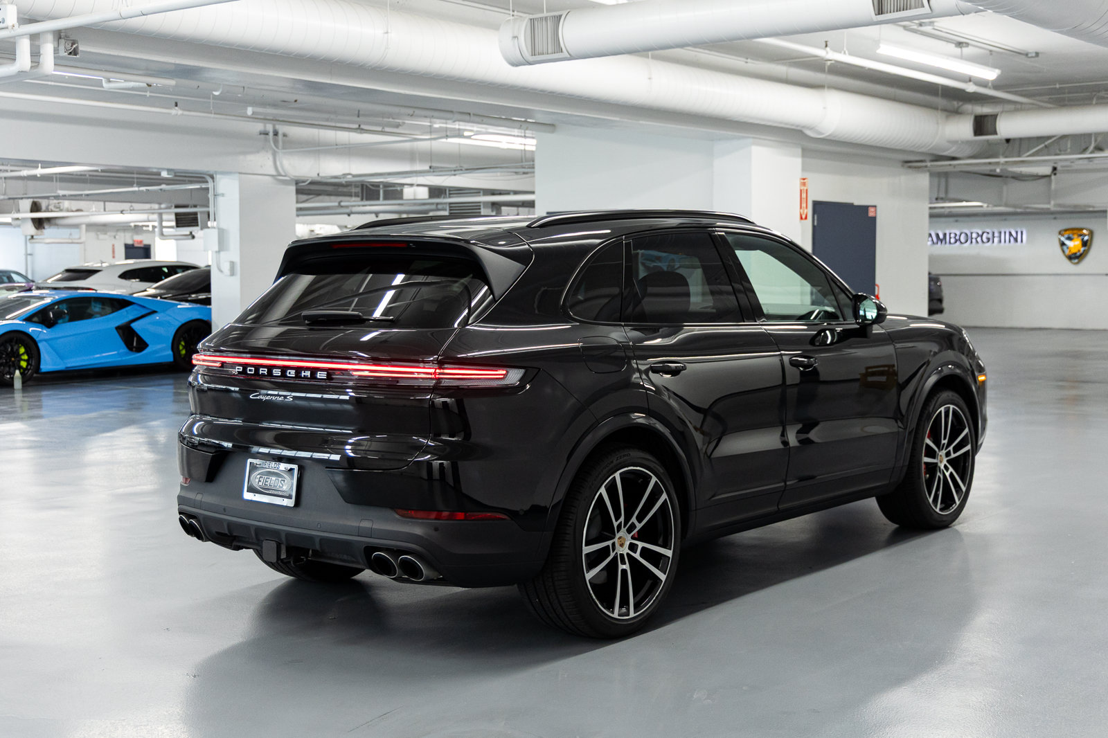 Used 2026 Porsche Cayenne S AWD/4WD image 6