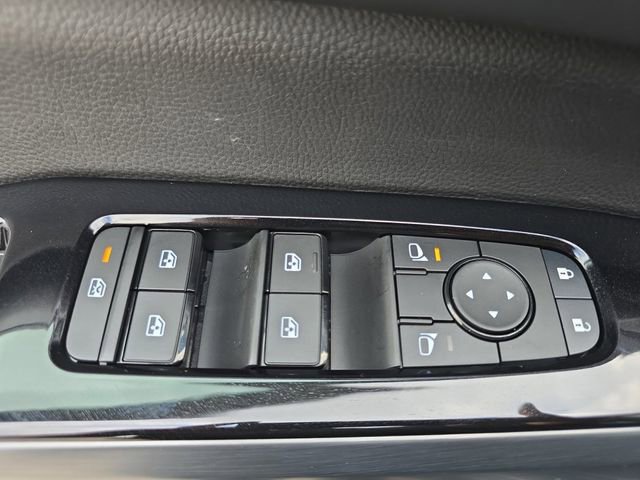 New 2026 Nissan Pathfinder SL image 30