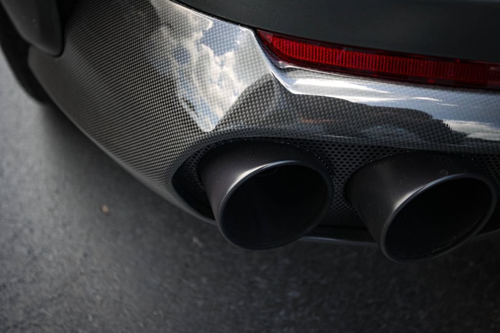 Certified 2022 Ferrari 812 GTS RWD image 24