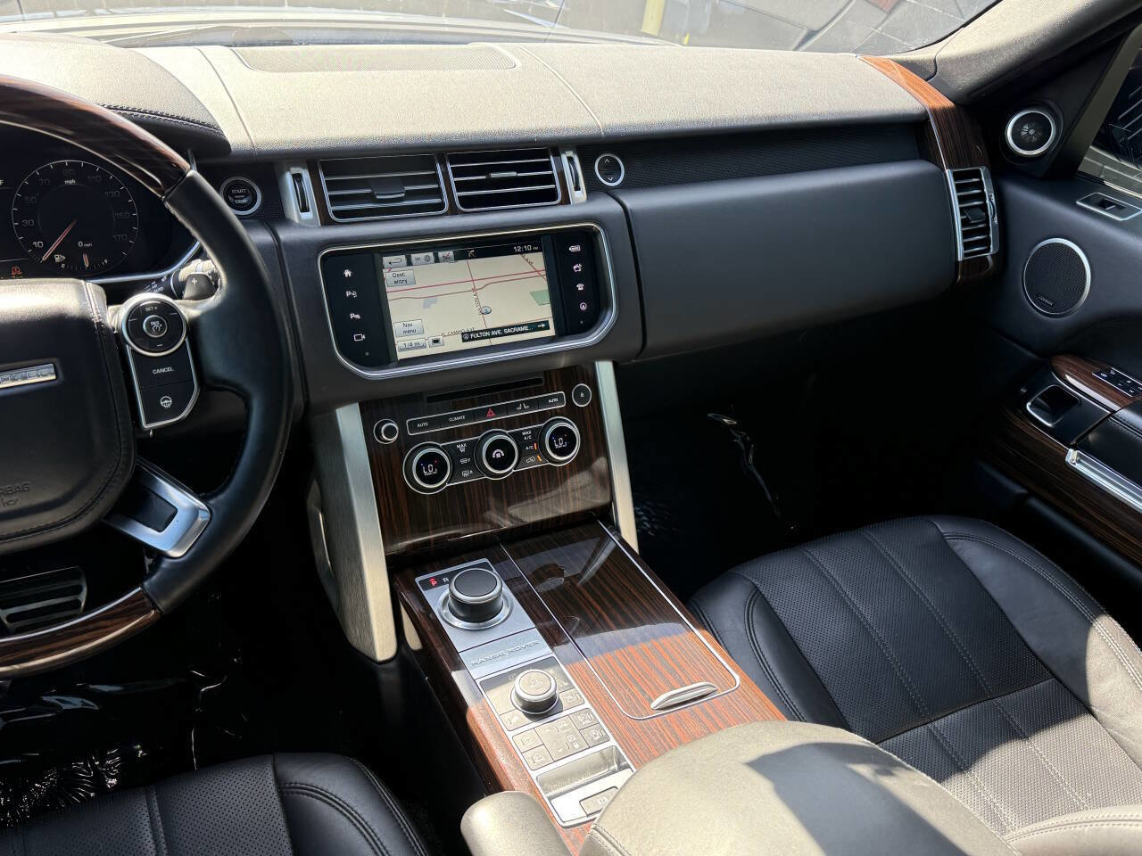 Used 2016 Land Rover Range Rover Supercharged image 6