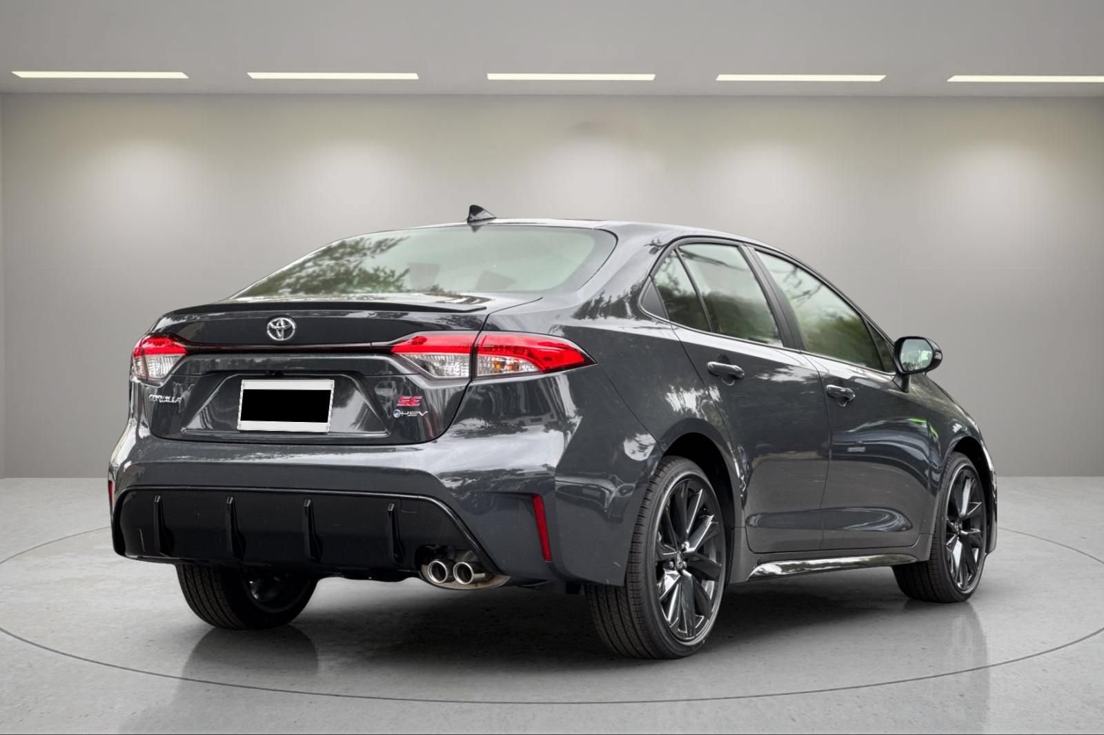 New 2026 Toyota Corolla SE w/ SE Premium Package FWD image 4