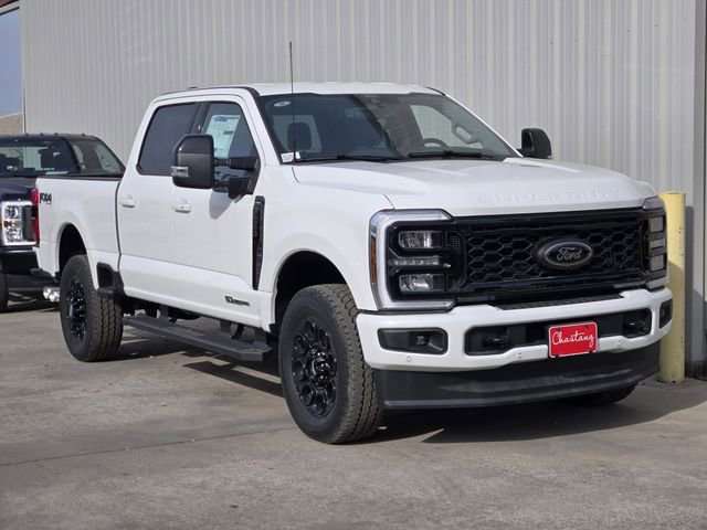 New 2026 Ford F250 Lariat w/ Black Appearance Package image 2
