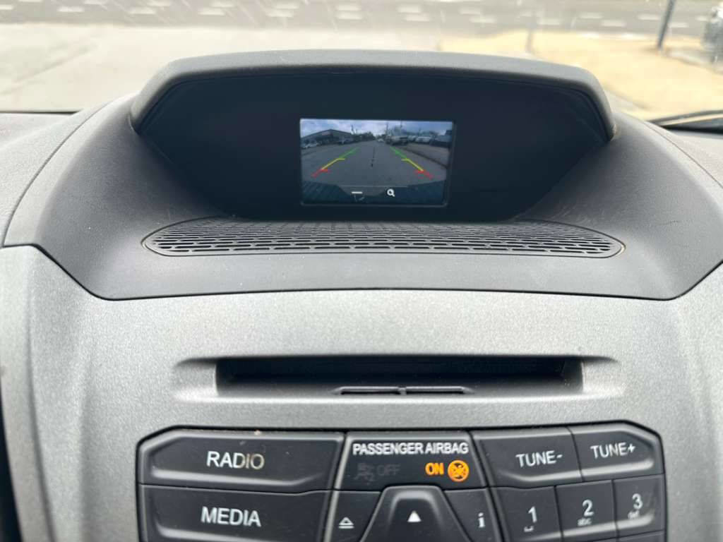 Used 2019 Ford Transit 250 130 Low Roof RWD image 16