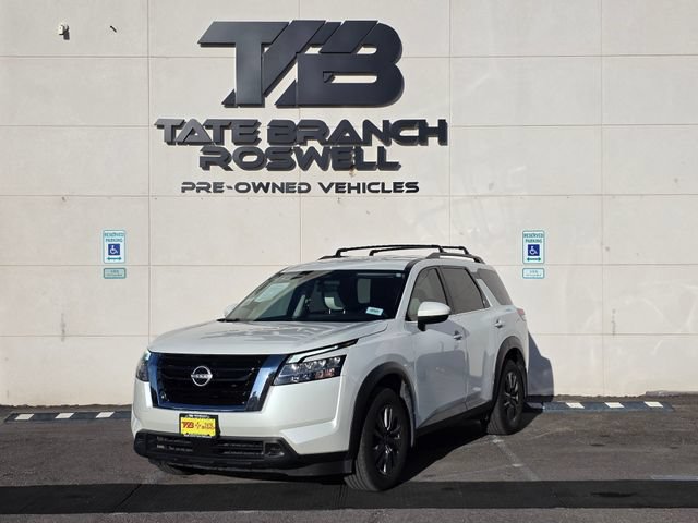 Used 2022 Nissan Pathfinder SV w/ Cargo Package FWD image 2