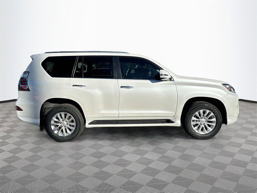 Used 2023 Lexus GX 460 Premium image 5