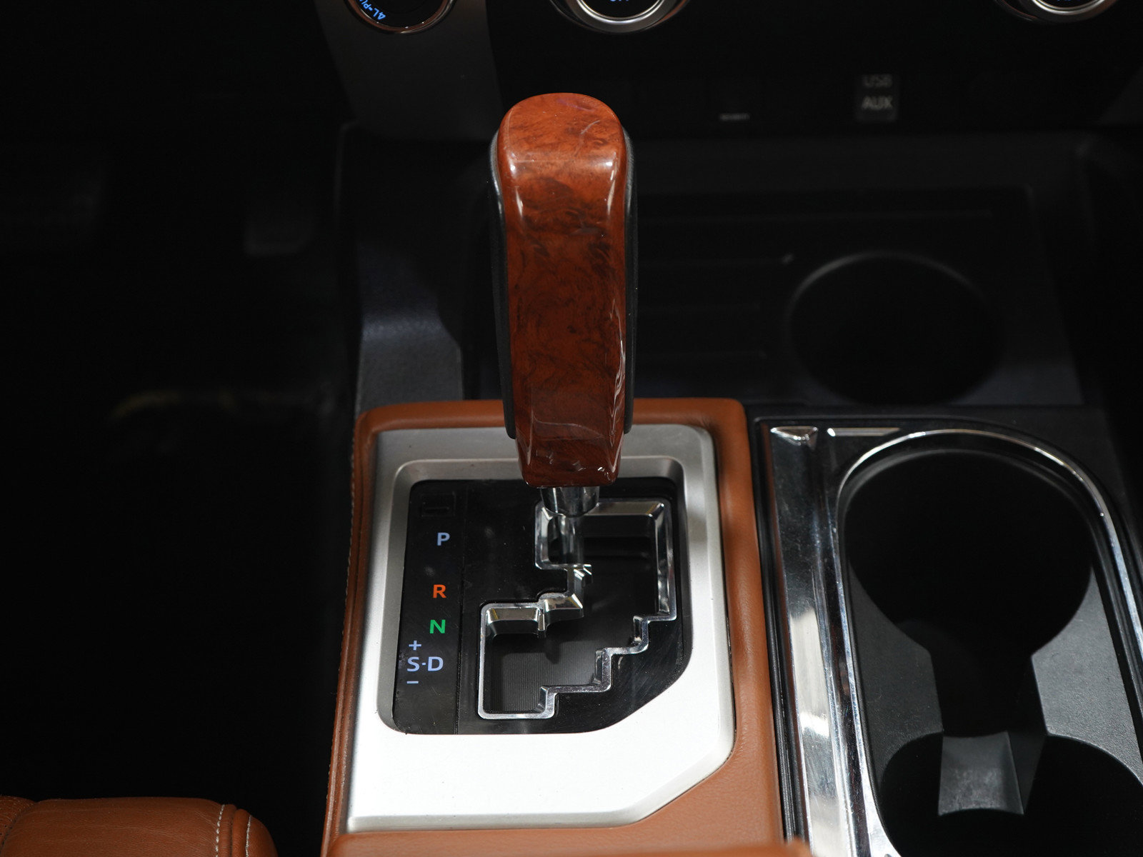 Used 2015 Toyota Tundra 1794 Edition AWD/4WD image 19