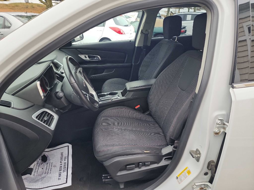 Used 2017 GMC Terrain SLE w/ Convenience Package image 12