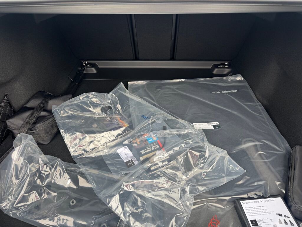 New 2026 Mercedes-Benz C 300 4MATIC Sedan image 18