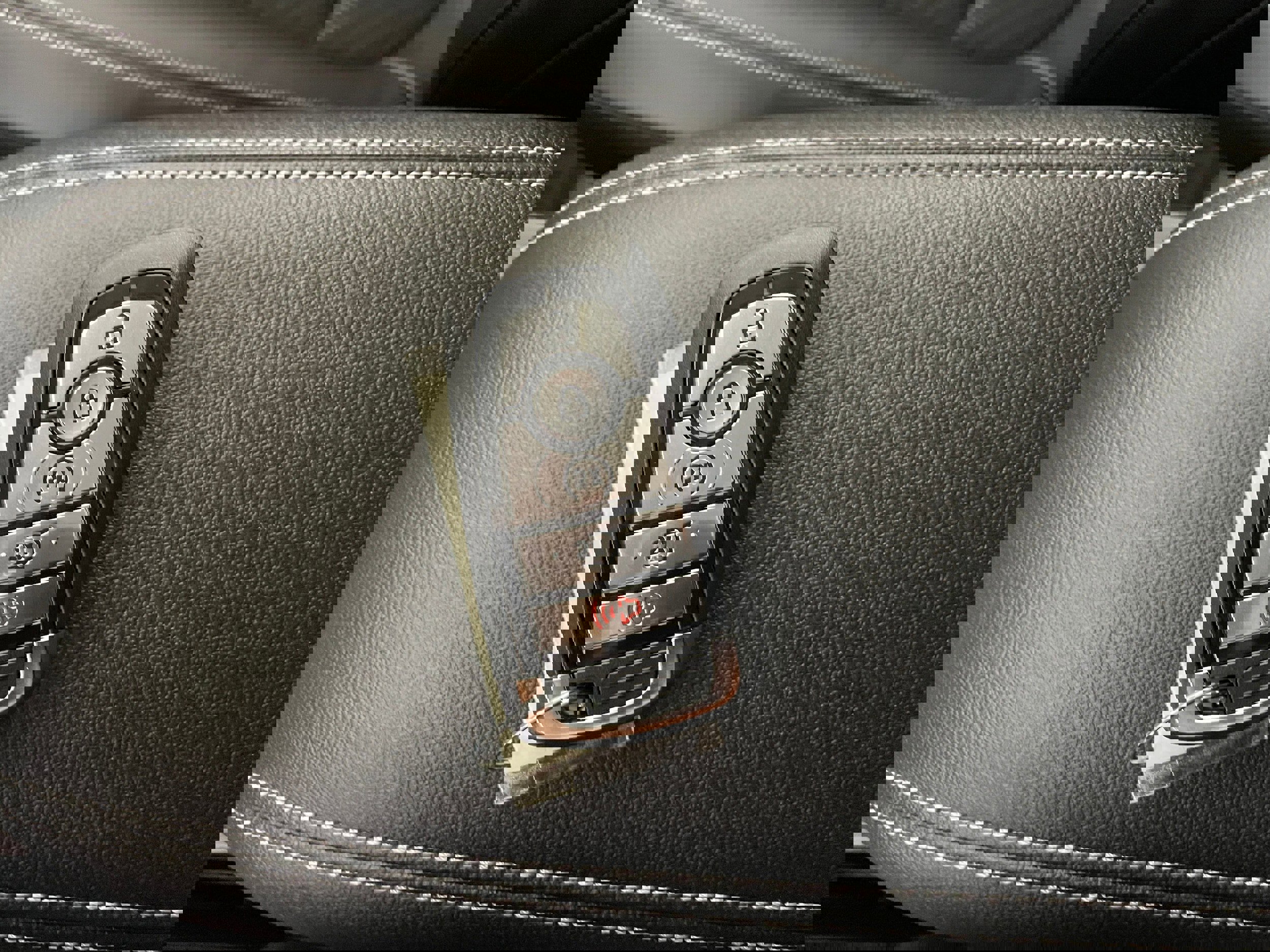 New 2025 Ford Escape SE w/ Class II Trailer Tow Package image 5