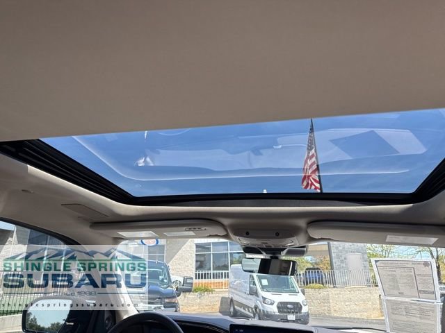 Used 2023 Lincoln Navigator Reserve image 15