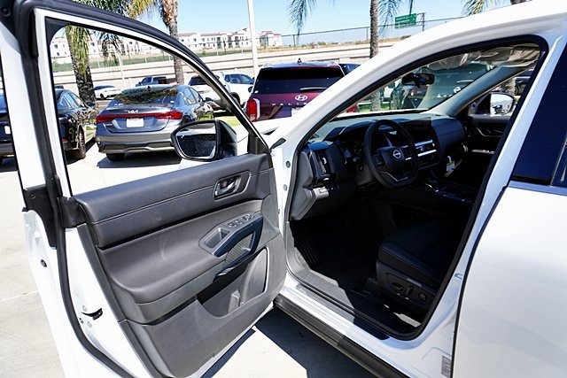 New 2026 Nissan Pathfinder SV FWD image 50