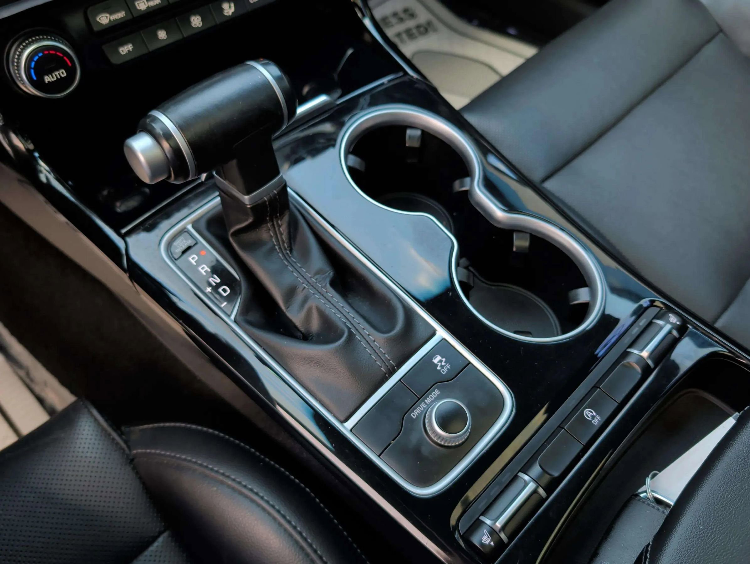 Used 2020 Kia Stinger GT-Line w/ Sun & Sound Package image 20