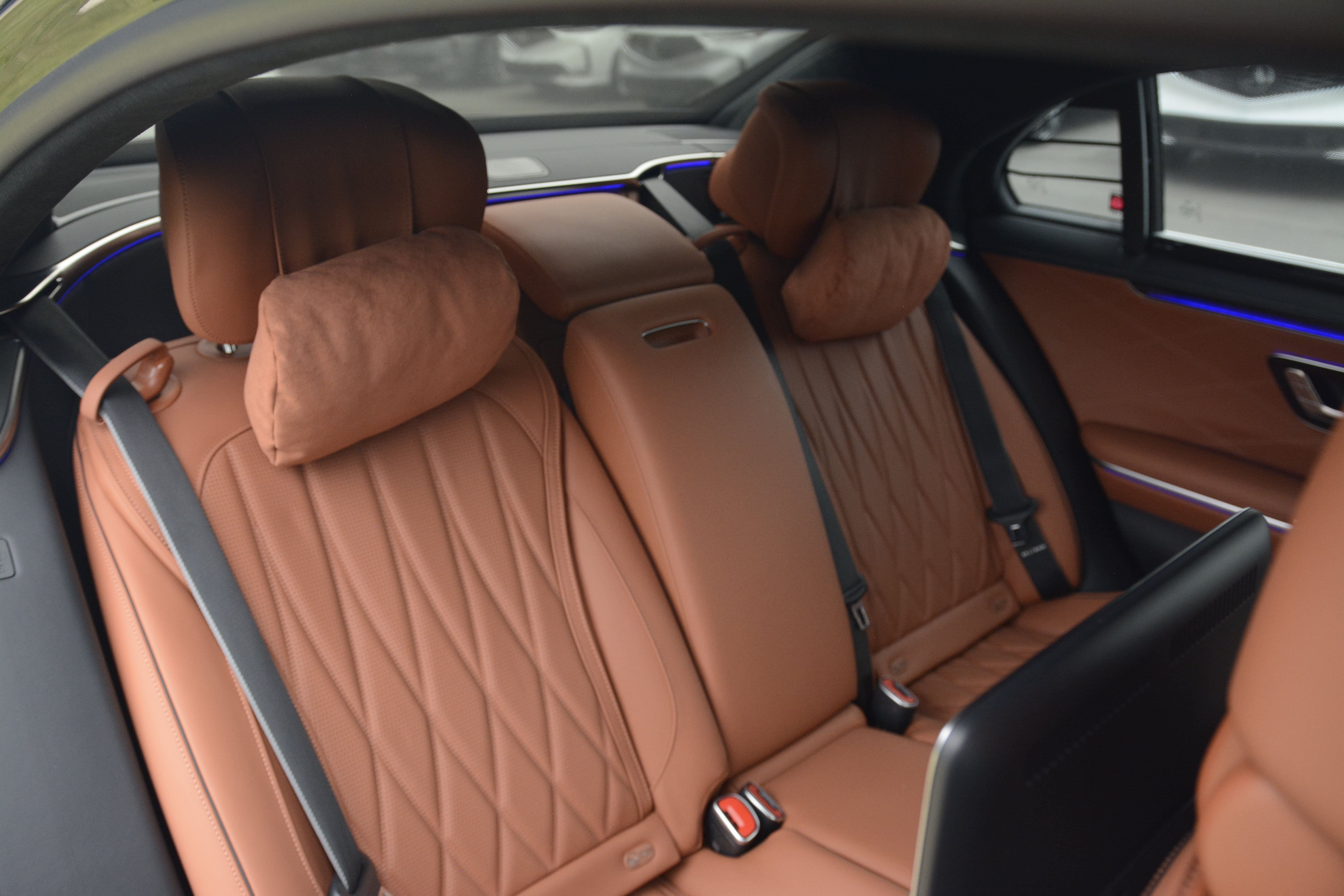 Used 2025 Mercedes-Benz S 63 AMG S image 42
